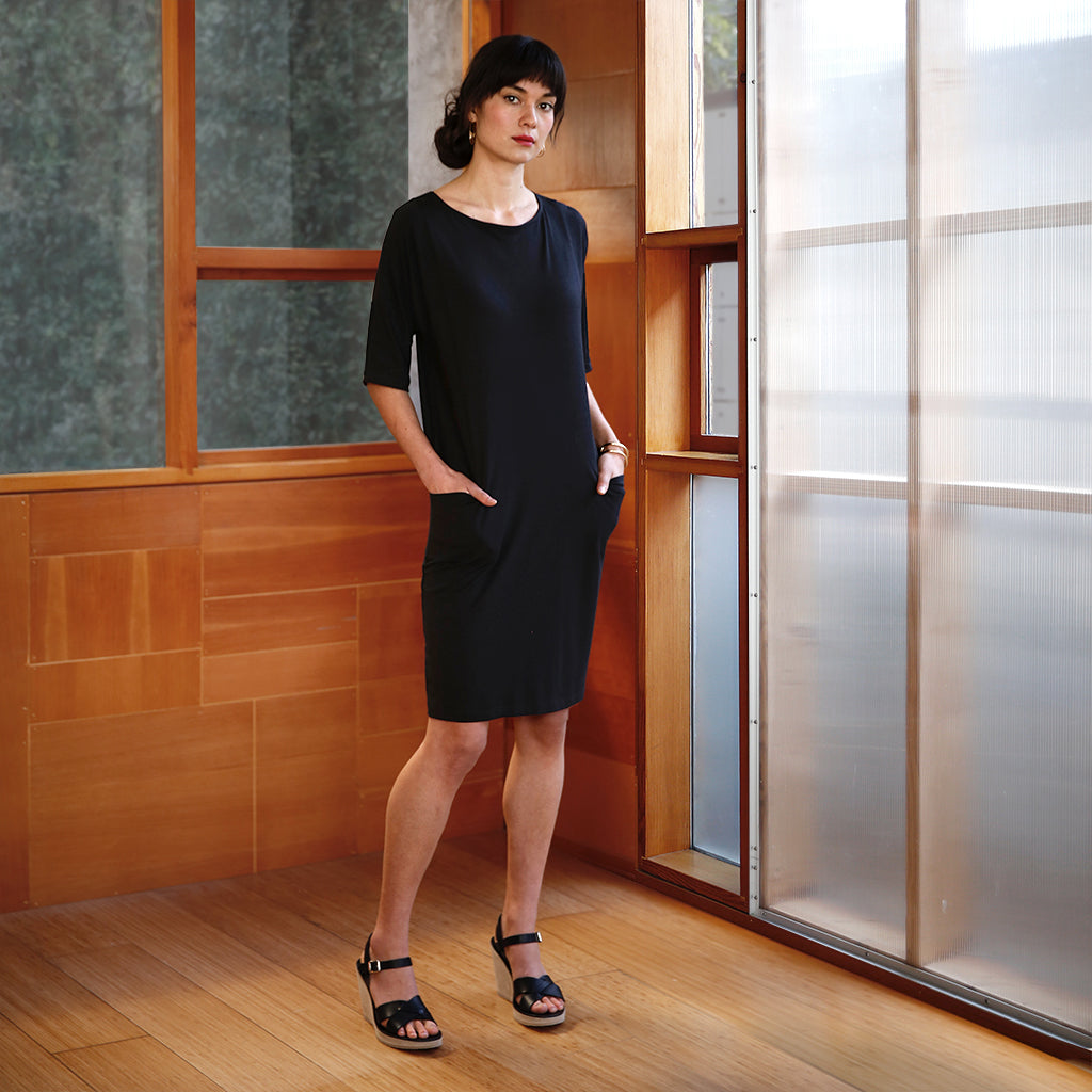 loose-fitting t-shirt dress, bateau neckline, elbow-length sleeves, and banded pockets - lacson ravello