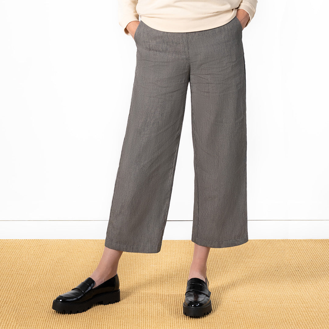 Black Pant with White Stripes | Cropped | Straight Leg | Elastic Waist